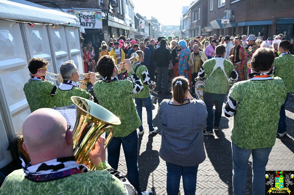 ../Images/Kroegentocht 2025 214.jpg